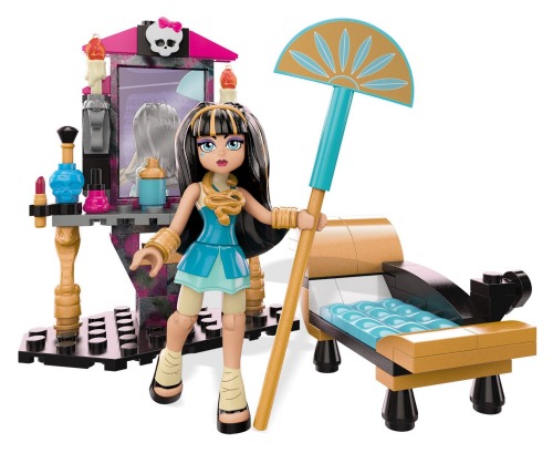 Шикарный туалетный столик Клео де Нил - Monster High